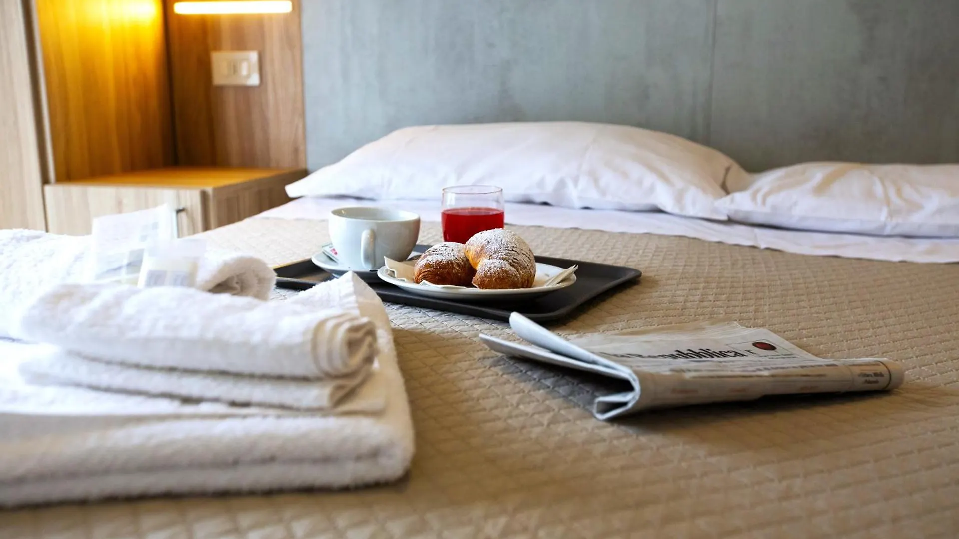 Hotel Luana Riccione 2*,  Italia